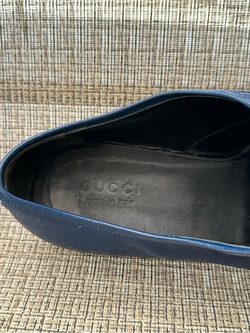 Gucci Derby Lace- Up Men’s Blue Leather Dress Shoes with COA.